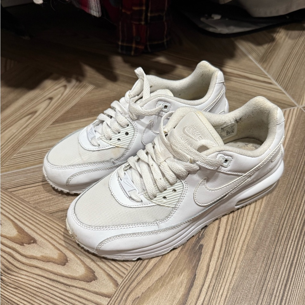 Nike Women's Cream Sneakers